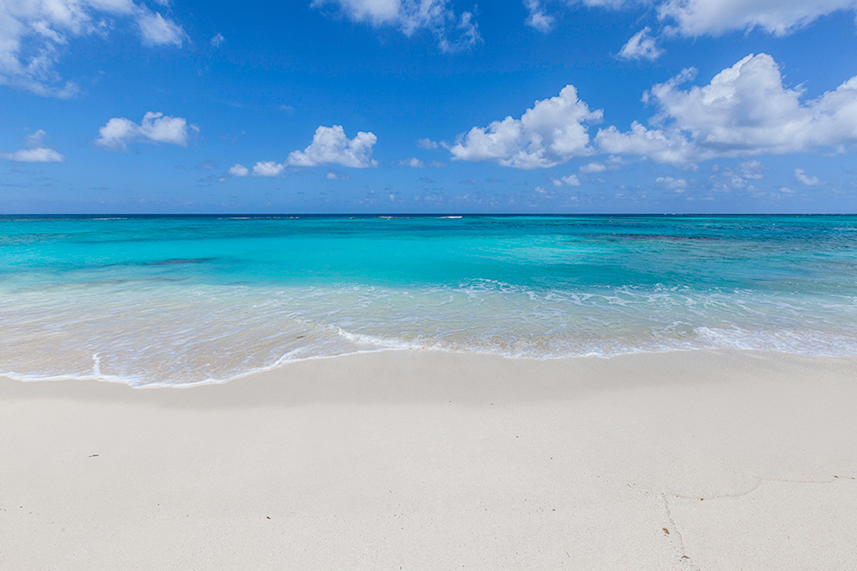 shoal bay beach anguilla