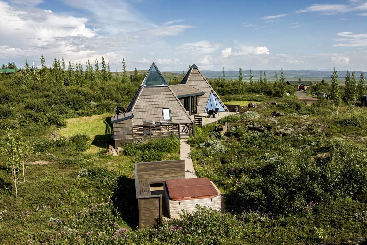 off the grid iceland airbnb